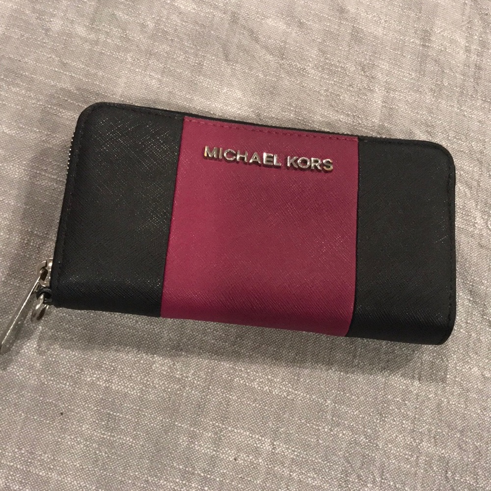 Original Michael Kors wallet